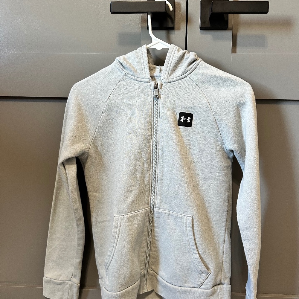 Boys Medium Under Armour Zip Hoodie